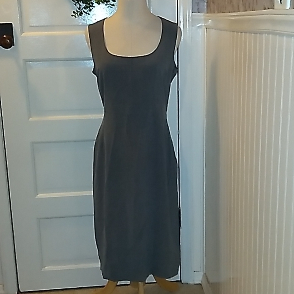 New York & Co. 10 gray dress 👗